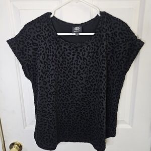 Bobeau Black Animal Print Women's Blouse